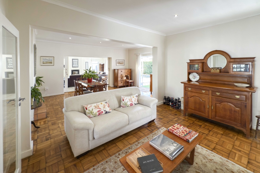 4 Bedroom Property for Sale in Claremont Western Cape
